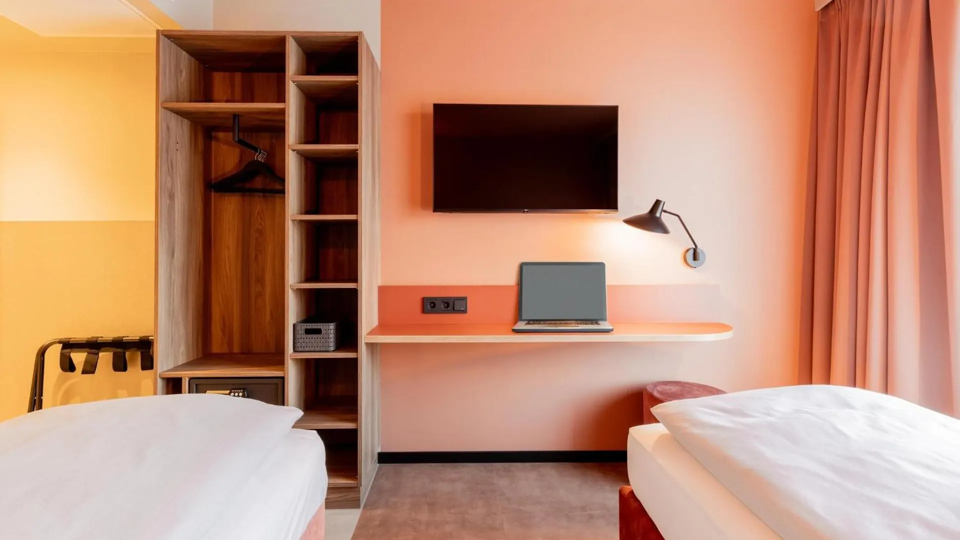 Holiday Inn - The Niu, Flux Passau By Ihg